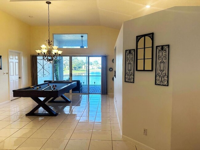 Building Photo - 7759 Great Glen Cir