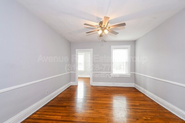 Building Photo - 753 Leland Ave