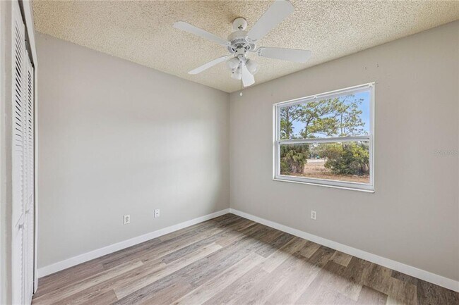 Building Photo - 46 N Fairfax Ave