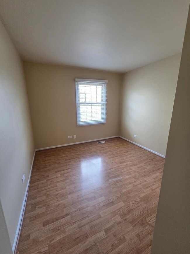 Building Photo - 406 College Crossing