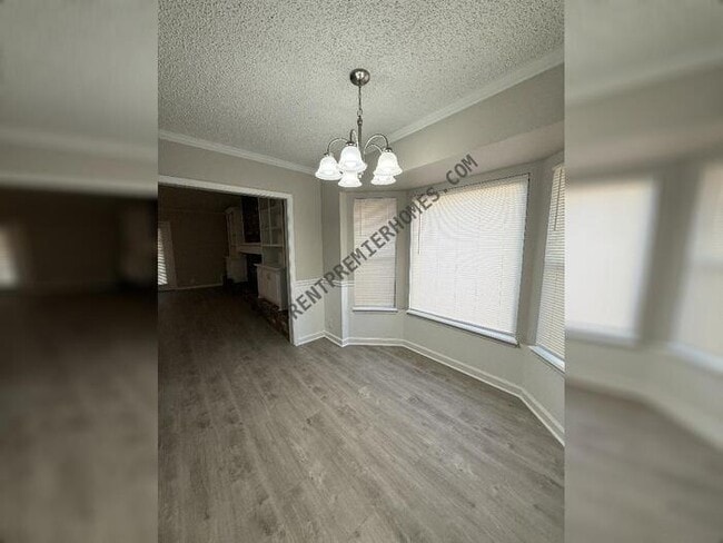 Building Photo - 1011 Taurus Dr