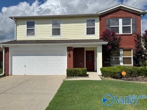 Building Photo - 313 Jasmine Dr