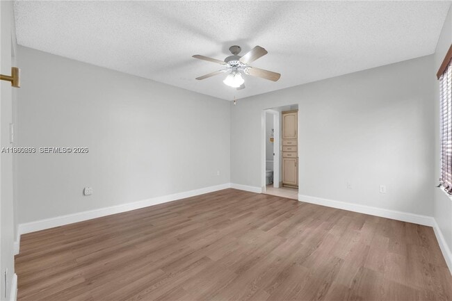 Building Photo - 1217 NW 125th Terrace