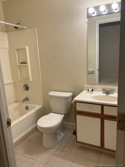 Building Photo - 9 Saint Joseph St