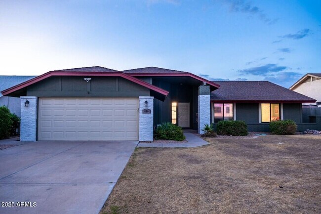 Primary Photo - 10944 E Becker Ln