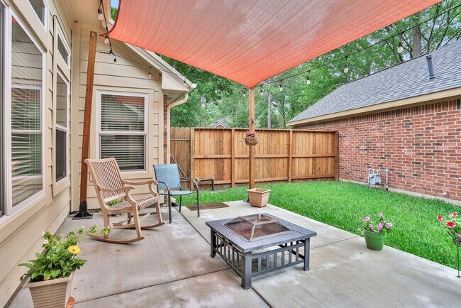 Building Photo - 7 Cypress Bayou Ct