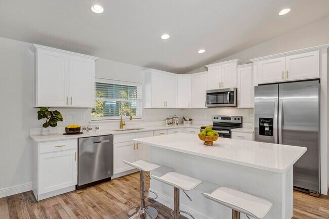 Building Photo - 4129 SW 115th St