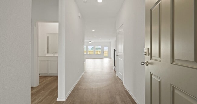 Building Photo - 31722 Melkridge Rd