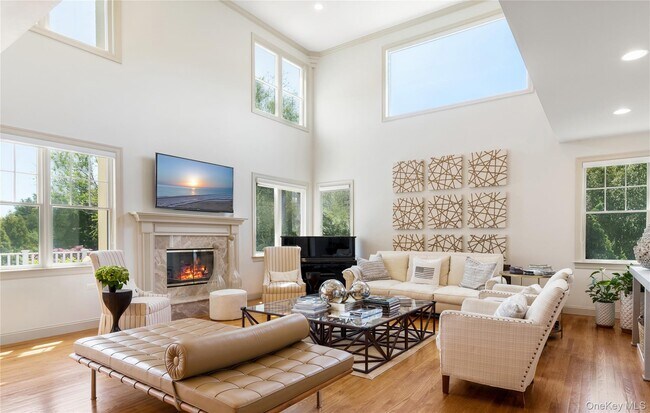 Building Photo - 7 Stillwaters Ln