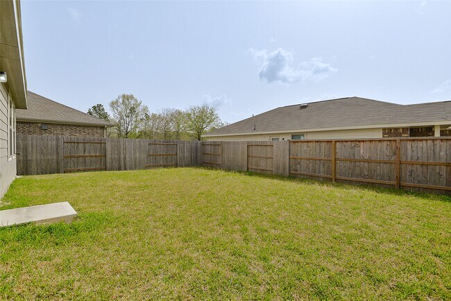 Building Photo - 19417 Rosali Meadow Dr