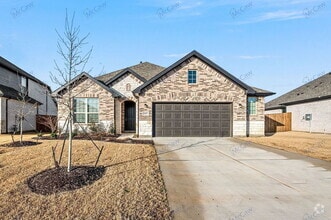 Building Photo - 2327 Sheppards Ln