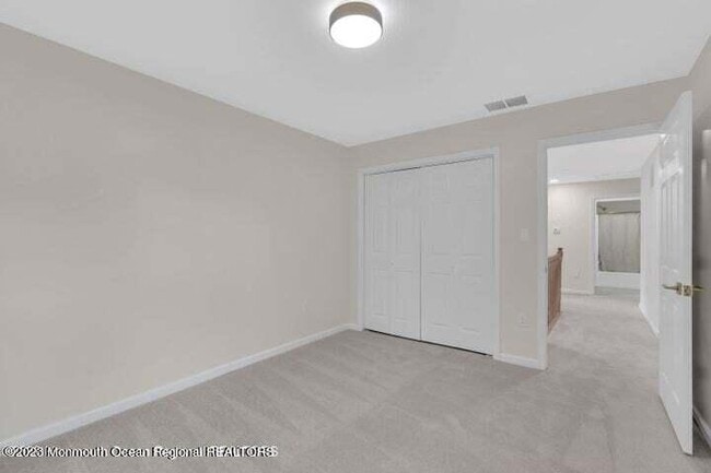 Building Photo - 380 Sapphire Dr