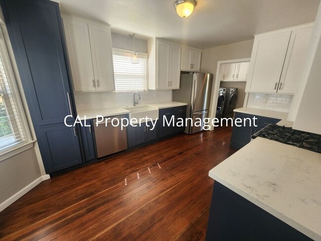 Building Photo - Charming 2 bedroom 1 Bath Maple Park