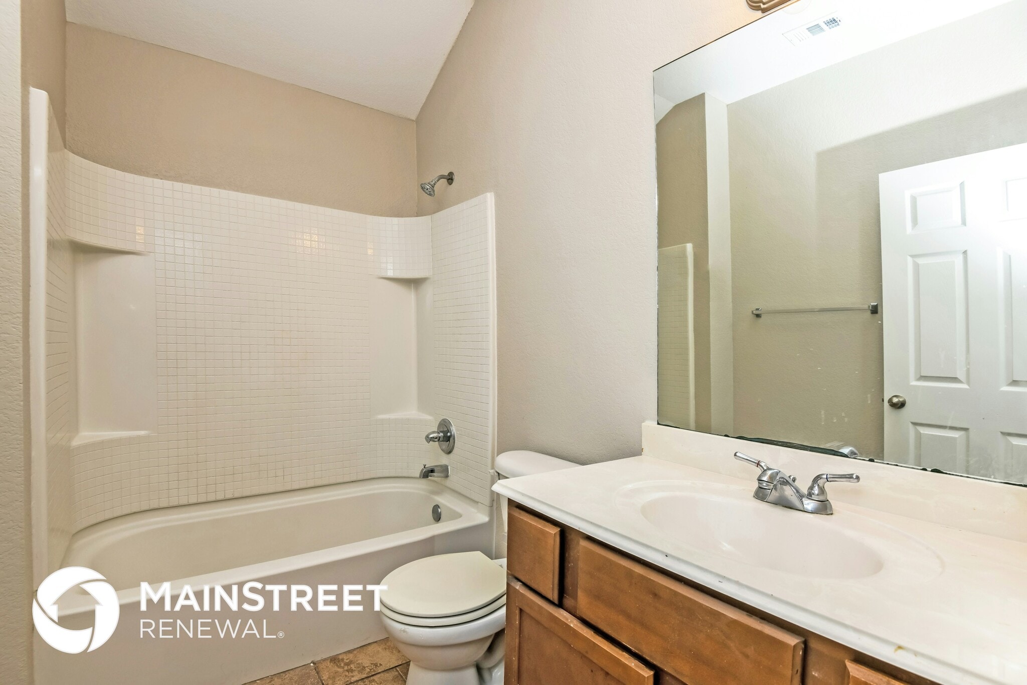 Building Photo - 8100 Raleigh Dr