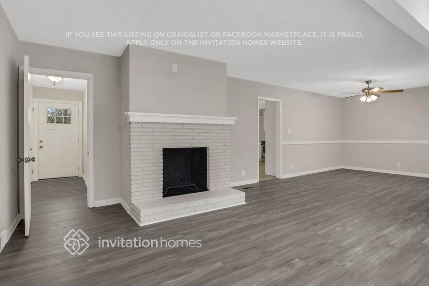 Building Photo - 190 Pineview Dr