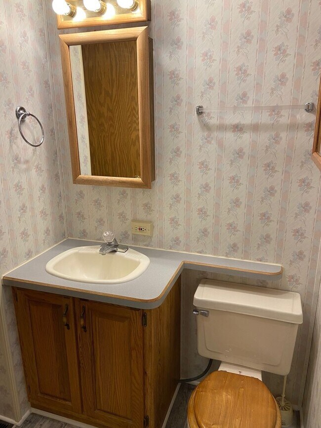 Building Photo - Fall Creek RV Estates