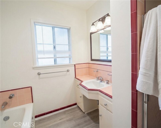 Building Photo - 4332 Sunnyslope Ave