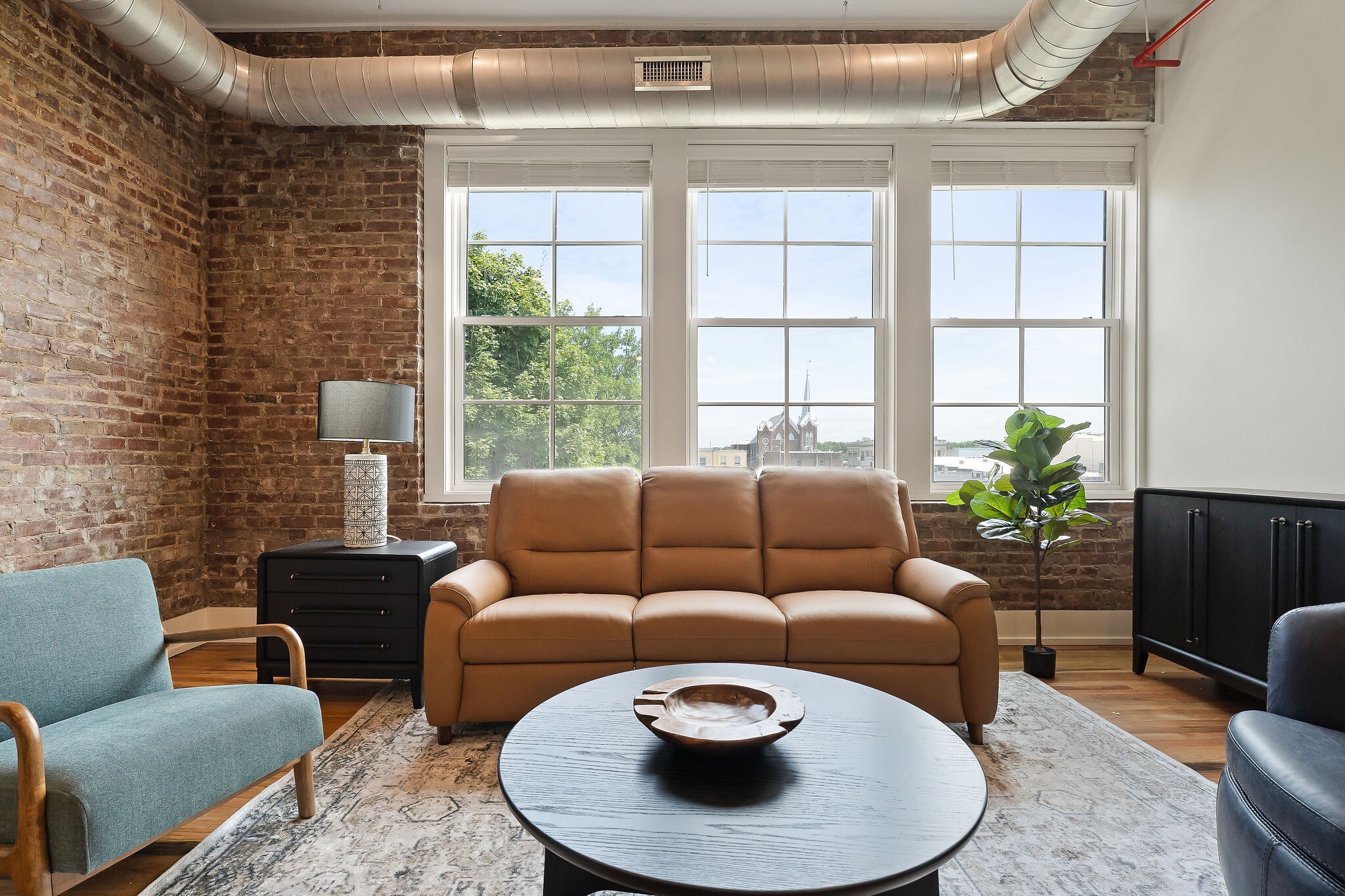 Building Photo - 211 W Colville St