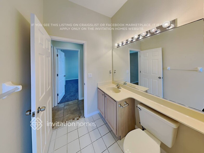 Building Photo - 8987 Huntington Pointe Dr