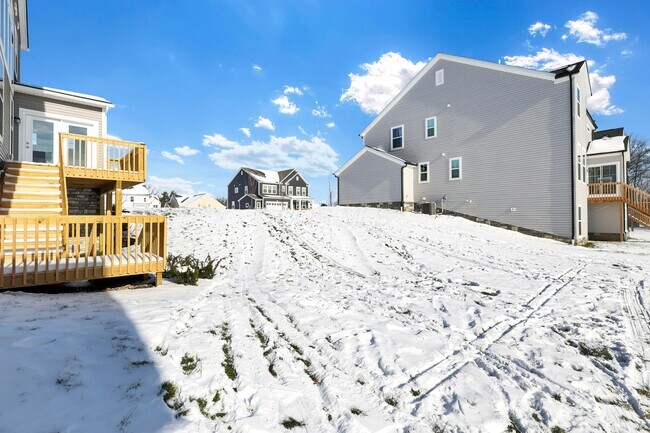 Building Photo - 12122 Warbler Wy