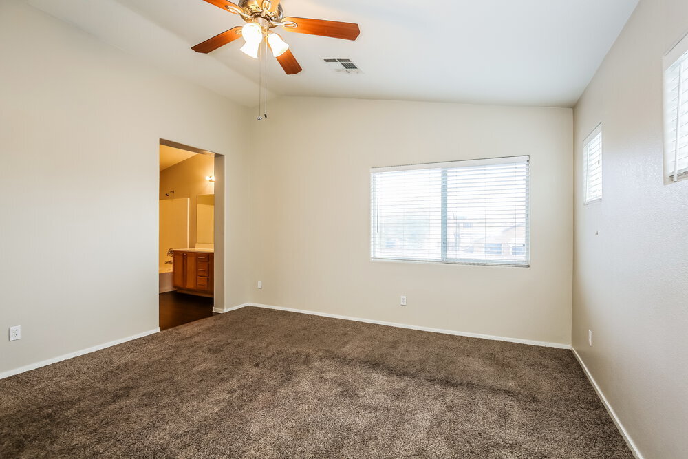 Building Photo - 6140 Withrow Downs St