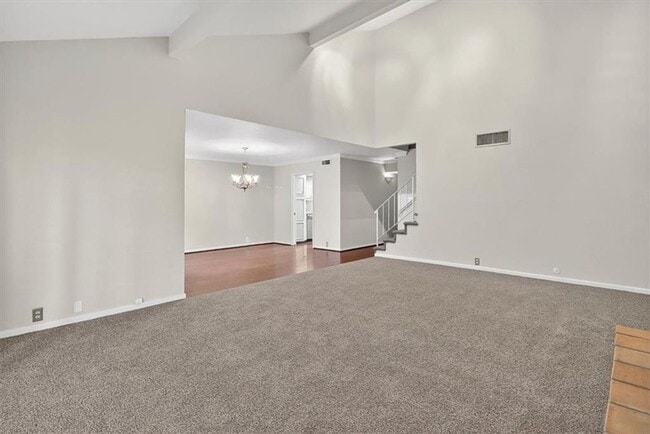 Building Photo - 145 Lake Shore Dr