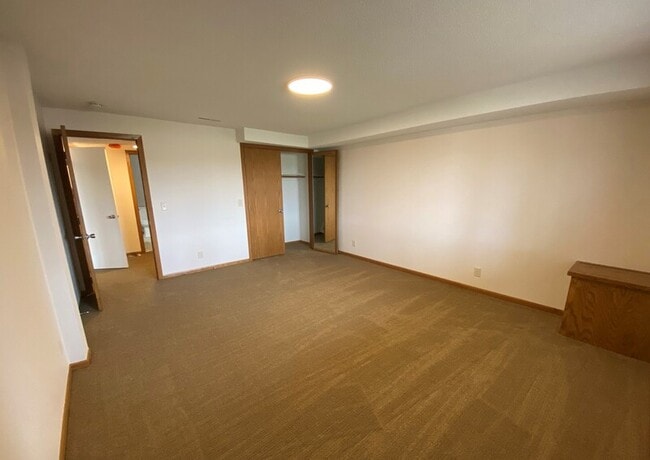 Building Photo - 5454 Pagenkopf Rd