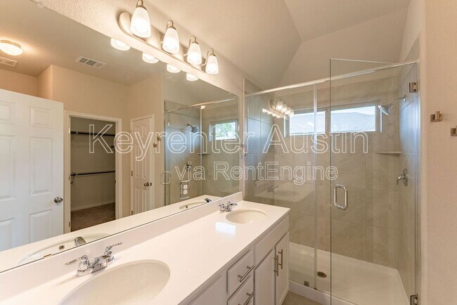 Building Photo - 113 Caney Cv
