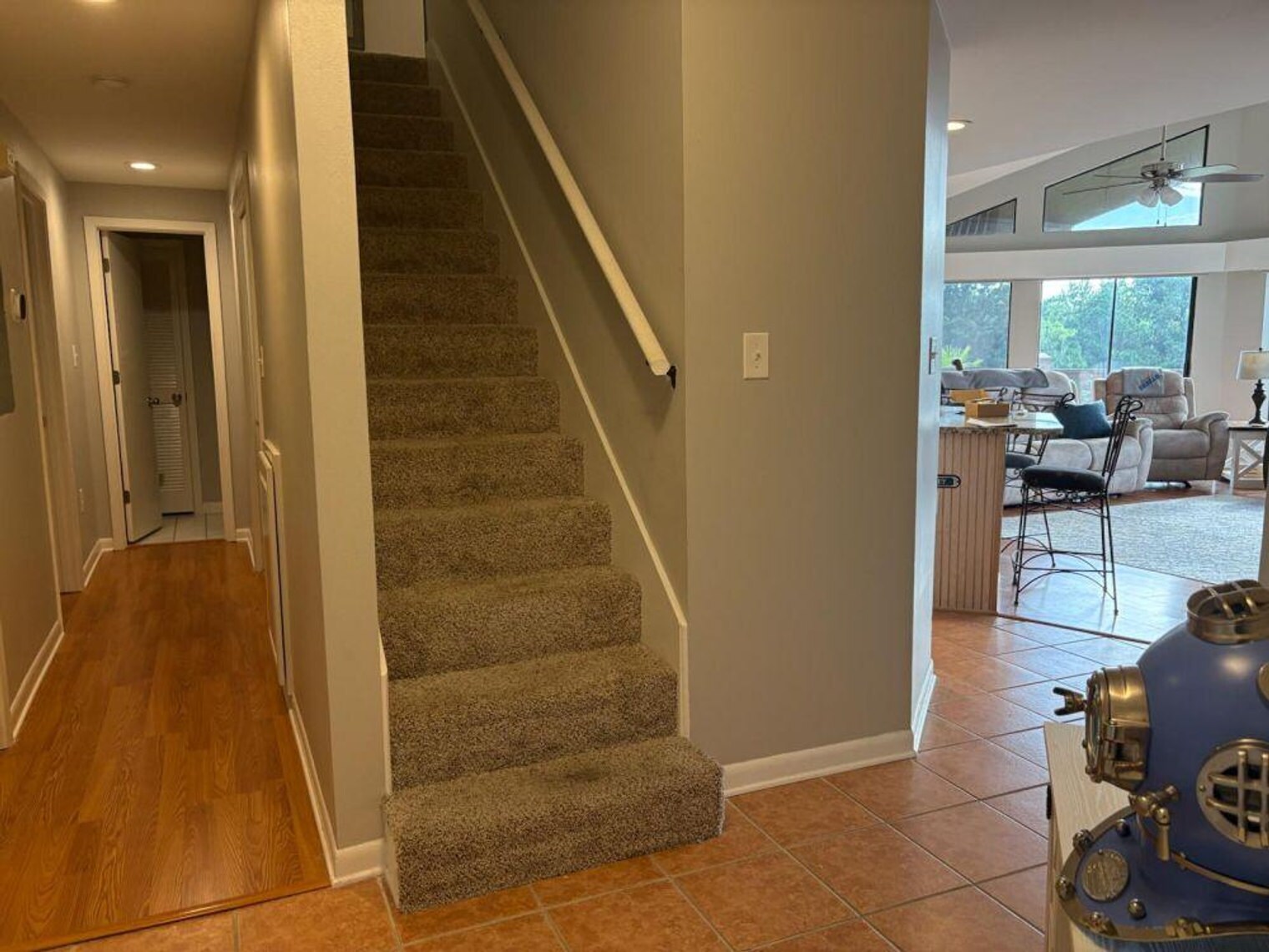 Building Photo - 3806 Spinnaker Dr