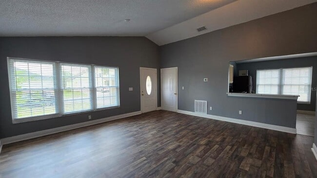 Building Photo - 333 Rollins Dr