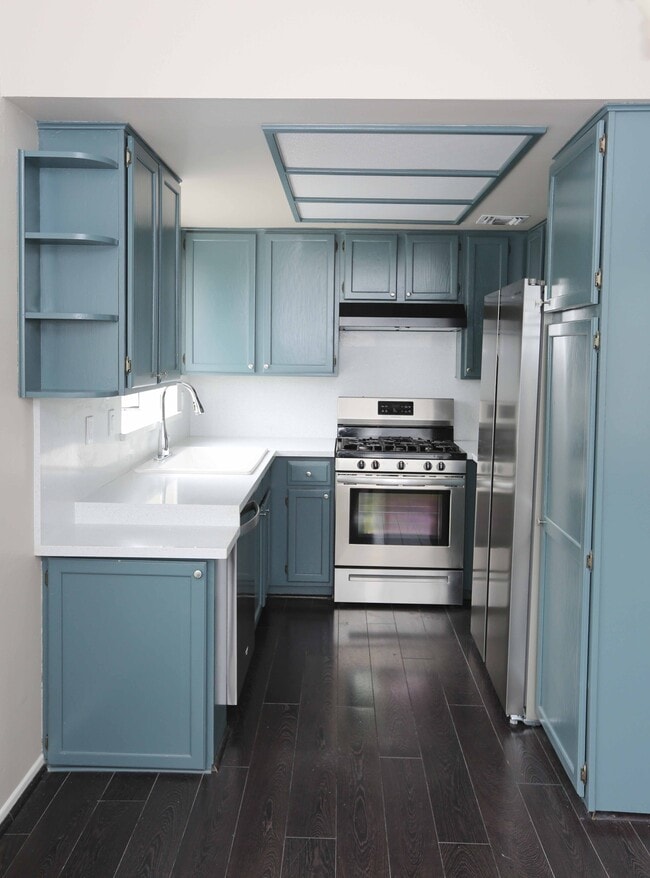 Building Photo - 19808 Sandpiper Pl