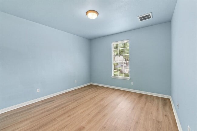 Building Photo - 2909 Arbor Ct