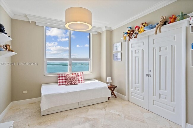 Building Photo - 808 Brickell Key Dr