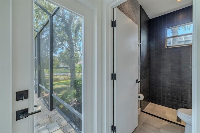 Building Photo - 8117 Hampton Glen Dr