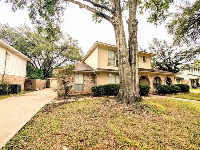 Primary Photo - 14106 Locke Ln
