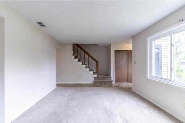 Building Photo - 4318 Whaler's Cove