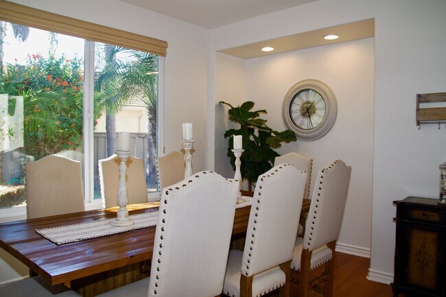 Building Photo - Carlsbad Arroyo Retreat