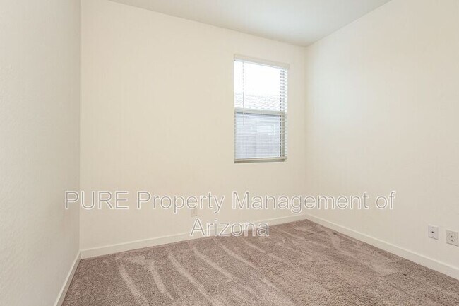 Building Photo - 12431 W Via Caballo Blanco