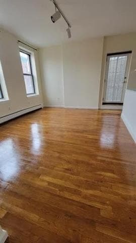 Building Photo - 336 4th St