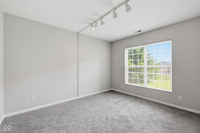 Building Photo - 8110 Eskerban Dr