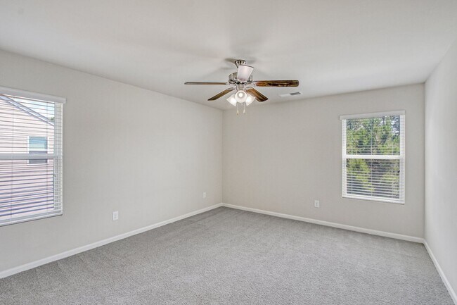 Building Photo - 4639 Southwind Rd