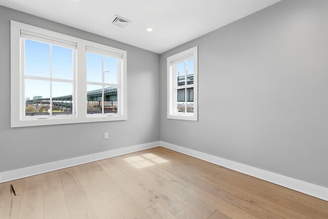 Building Photo - 78 Tremont St