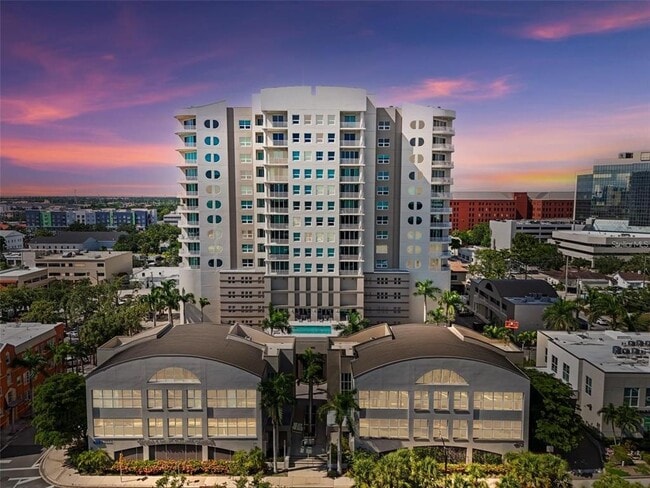 Building Photo - 1771 Ringling Blvd