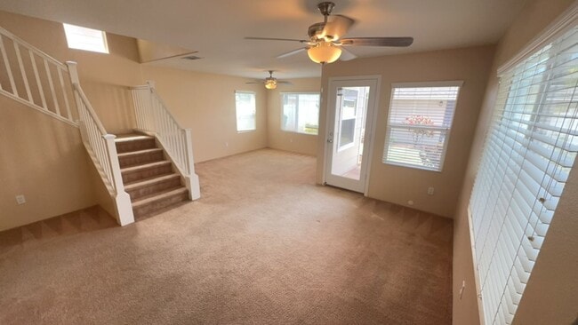 Building Photo - Wonderful 3 BD / 2.5 BA Home In Ewa Beach!!!