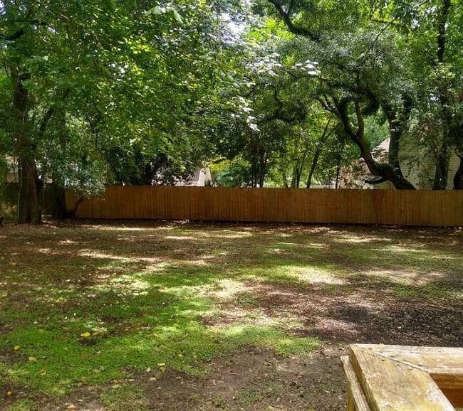 Building Photo - 815 Buena Vista Dr