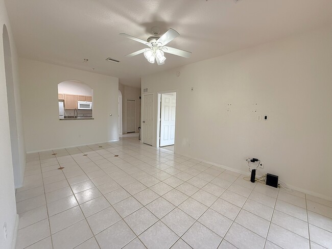 Building Photo - 13584 Turtle Marsh Loop