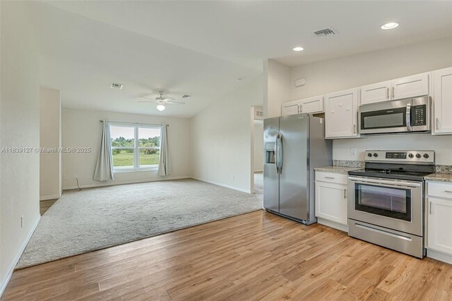 Building Photo - 2069 Detroit Dr