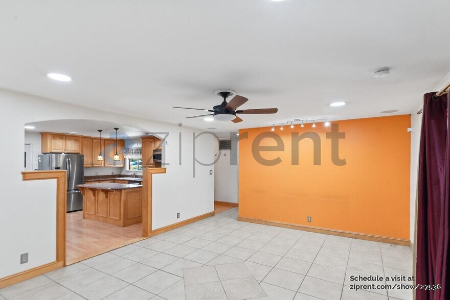 Building Photo - 1675 Kingman Ave