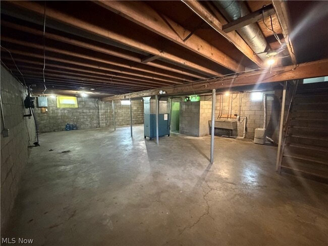 Building Photo - 2227 Ogden Ave NW