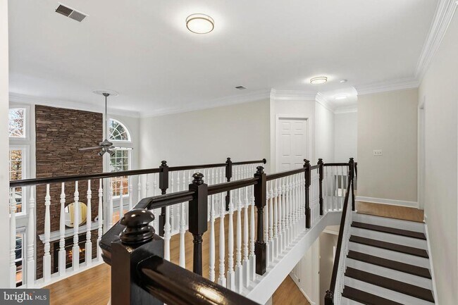 Building Photo - 4924 Berkshire Woods Dr